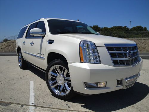2009 cadillac escalade esv  real platinum fully loaded pearl/ chrome 1 owner!