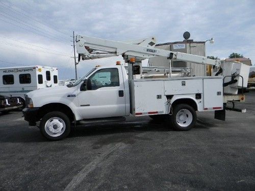 Ford f-550 37ft bucket truck service utility  powerstroke diesel 1-owner fleet