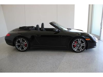 C4s cabriolet..wide body..all-wheel drive..like new!!