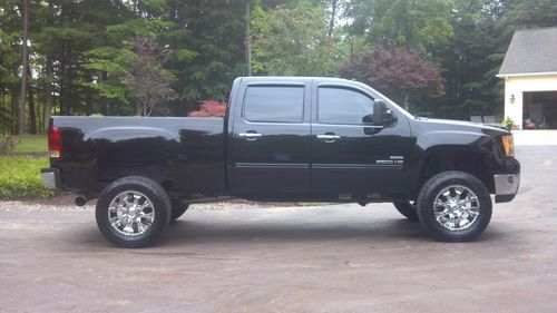 2010 gmc 2500hd duramax diesel stored winters every option one owner 4x4