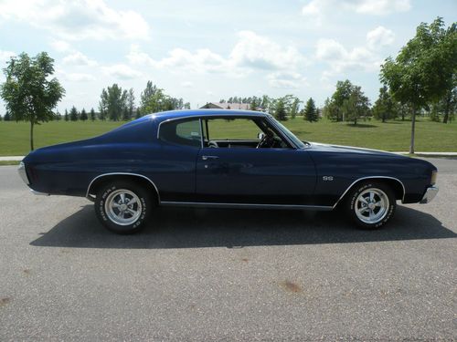 1972 chevrolet chevelle ss (cloned)