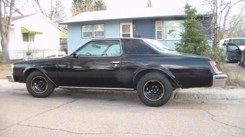 1977 buick regal coupe -black - automatic - 350 v8 - 108,500 original miles