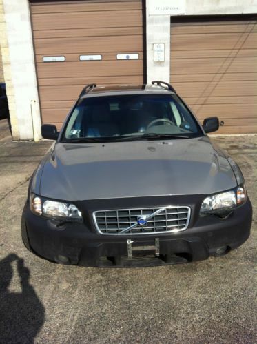 2004 volvo xc70 awd cross country very clean no reserve needs repair