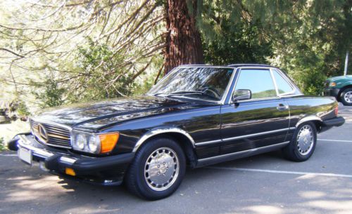 Black &amp; tan beauty! 1988 mercedes-benz 560sl roadster coupe only 56k miles!