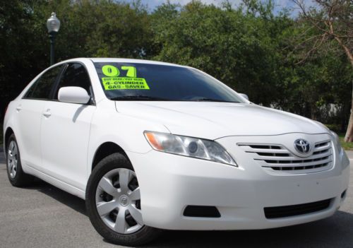 2007 camry ce 4 doors, 2.4l 4cyl, 5-spd manual trans, clear title, no reserve.