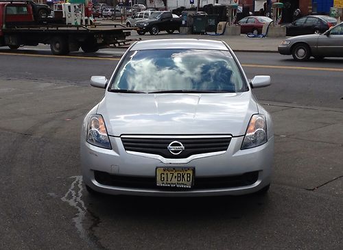 2008 nissan altima with only 26995 miles on it runs perfect