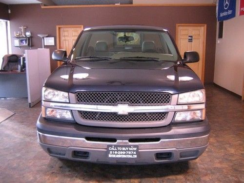 2005 silverado 1500 only 40k clean carfax 1 owner wow call today &amp; don't missout