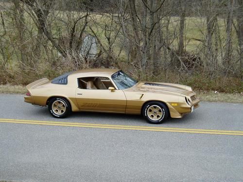 1981 chevrolet camaro z28_350_at_1 owner_78k miles_1 of the best original cars!