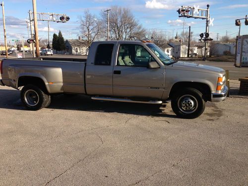 2000 chevy 3500 dually lt ext cab 2wd rust free "nr"