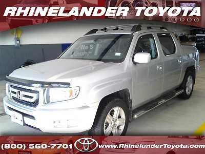 Clean leather interior crew cab pre-owned excellent condition low miles