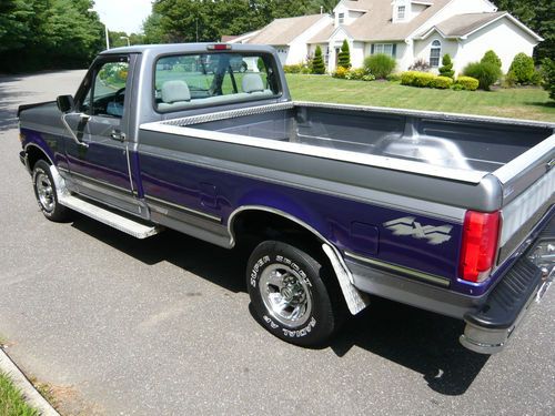 1995 ford f150 xlt pickup regular cab 4x4  great condition ice cold a/c excel