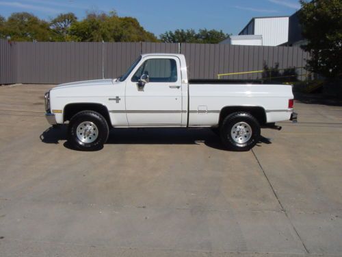 1985 chevy k10 swb 4x4 47k miles 1-owner rare 5.7 stored indoors 100 pictures