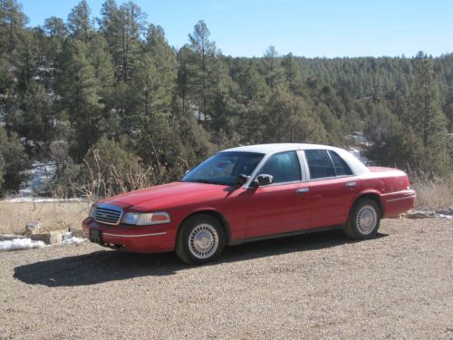 Retired fire chiefs 1998 ford crown victoria police interceptor