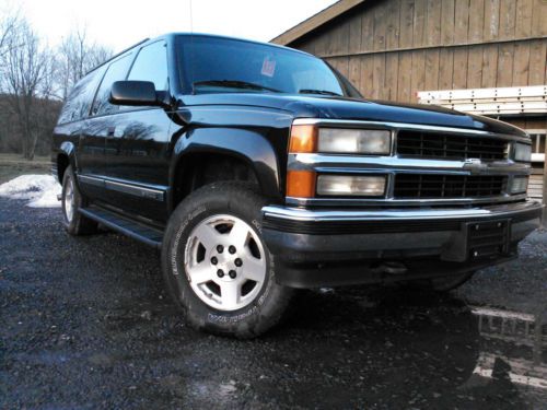 1999 chevy suburban k1500 leather pwr all black good body &amp; frame 163k gray int