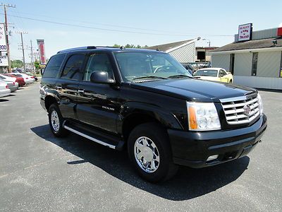Cadillac escalade loaded and gorgeous priced to move!!!