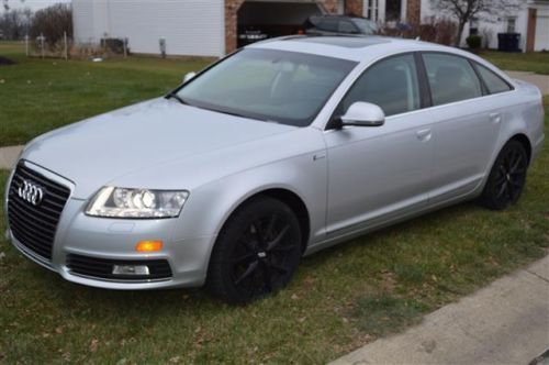 Premium plus, quattro, loaded, fully serviced, mint -  low reserve