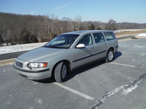 2001 volvo v70  wagon runs good well maintained clean carfax no reserve loaded