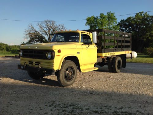 1970 dodge d400 sweptline truck stake bed power wagon chassis 225 v6 low miles