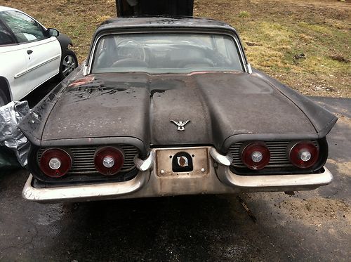 1959 ford thunderbird 2dr 27.000,org miles barn find, everything there,