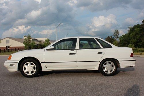 1991 ford taurus sho 78k miles 1 owner white 5 speed all original 220hp must see