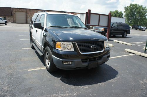 2005 ford expedition xlt  4wd  sport utility 4-door 5.4l fixer repair as is