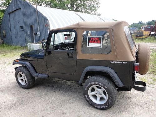 1993 jeep wrangler great cond. 5-speed standard. new parts. h&amp;s top. 4 new tires