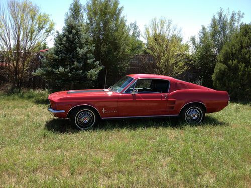 1967 ford mustang fastback,  289  auto  w/disc  brakes, power steering, &amp; a/c