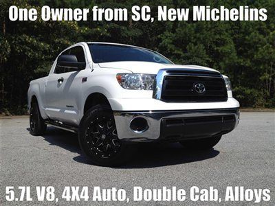 One owner clean carfax 18 inch alloys michelin tires 5.7l v8 6speed auto keyless