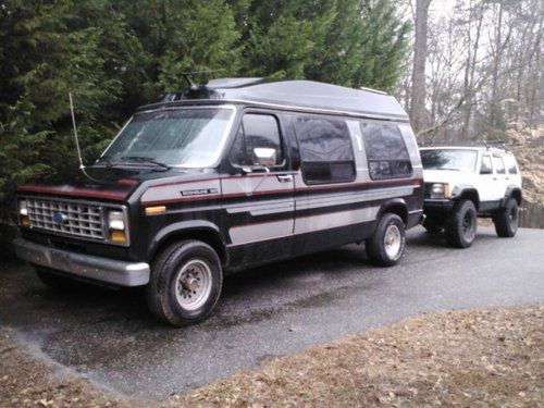 Conversion van. new enginee and transmission. cross country tested. runs perfect