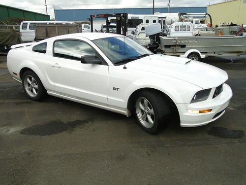 2008 ford mustang gt deluxe coupe- ex police