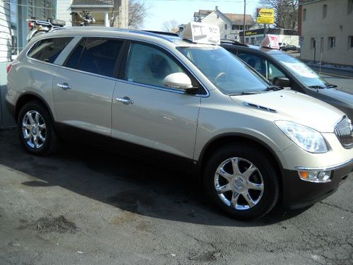 2008 buick enclave auto, rear camera, navigation, awd, leather, dvd