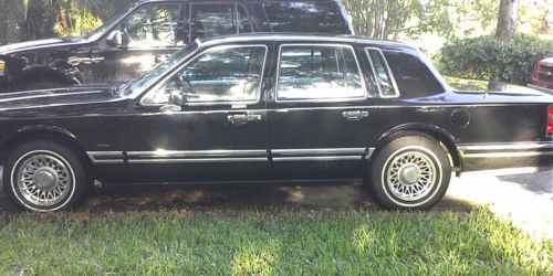 1993 lincoln town car signature 1 owner 42,000 miles