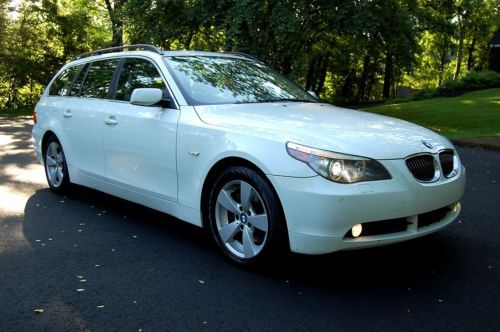 No reserve..beautiful 2006 bmw 530xi sport wagon, one owner,no accidents, awd,cd