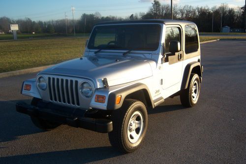 2005 jeep wrangler 4x4 right hand drive postal jeep  only 88k miles