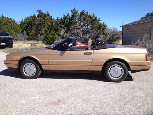 1987 cadillac allante convertible 2-door 4.1l, only 13,117 original miles