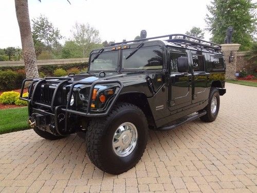 2000 hummer h1*well maintained*$20k in service  records*like new cond.