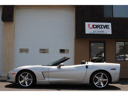 Convertible 23k miles auto z51 hud chrome whls xenons htd sts backup cam ipod!