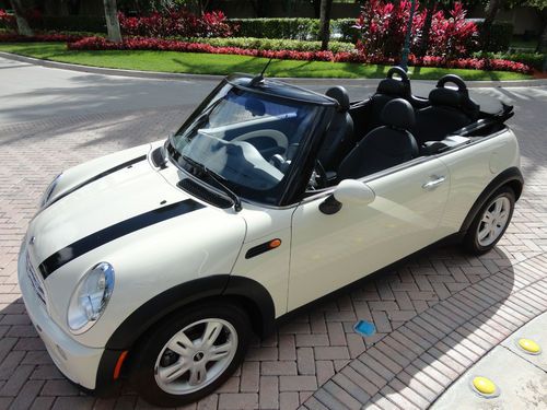 2008 mini cooper convertible, only 49k miles, clean carfax low reserve