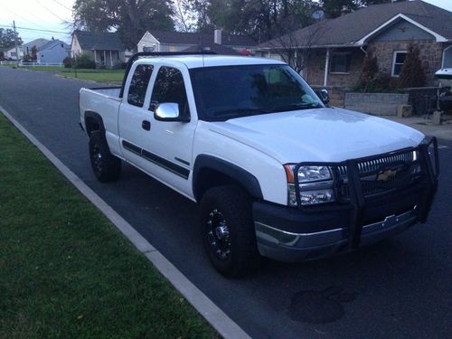 Extended cab 4x2