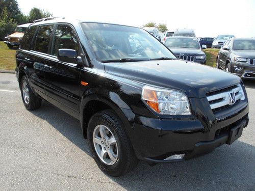 4x4 awd leather navigation sunroof one owner no accident