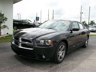 We finance!!! 2012 dodge charger r/t hemi leather seats
