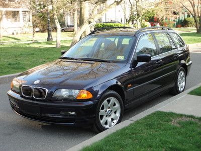 Bmw wagon awd no reserve-prempkg winterpkg. doc svc.history must see 70 pictures