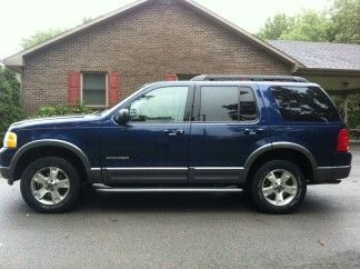Nice clean 2005 ford explorer 4x4 3rd row seat good miles clean title