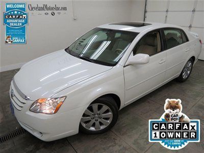 2006 avalon navigation heated leather sunroof carfax one owner we finance 15595