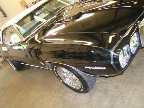 1969 pontiac firebird convertible, numbers matching, restored. drives great