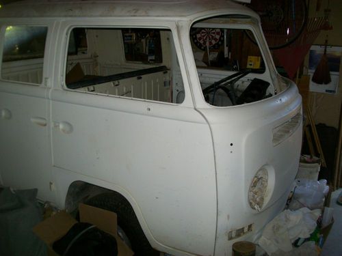1970 volkswagen * double cab / crew cab * 99 % complete * needs assembly