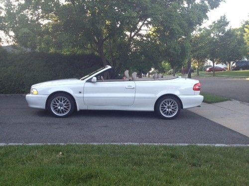 2002 volvo c70 base convertible 2-door 2.3l automatic transmission