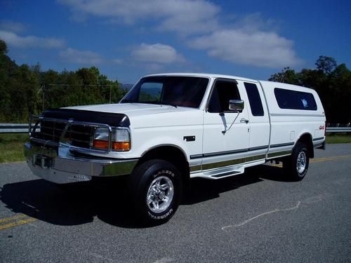 1994 ford f-250 ex/cab xlt.. 4x4..  great miles.. great truck .. must see..