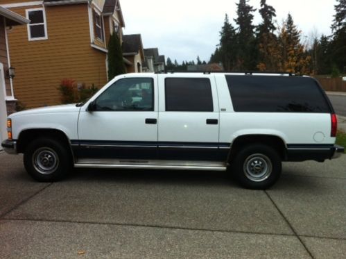 1994 chevy suburban 2500 hd 2wd 454 3rd row seat 99k miles