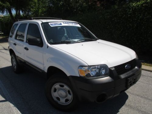 2005 ford escape xls automatic 4-door suv